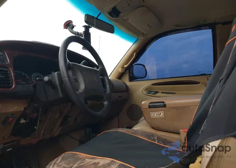 1999 Dodge Ram 1500 St z USA, uszkodzony, nr VIN 3B7HF13ZXXM588062